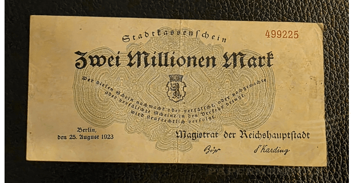 Vokietija 1923, 2 milijonai markių VF -  1923 Germany BERLIN 2.000.000 / 2 Million Mark Banknote, VF